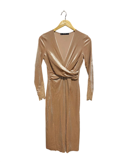 ZARA BASIC |M| BUST 17| BASIC CHAMPAGNE BEIGE VELVET WRAP MIDI DRESS WITH LACE CUFFS |B1|