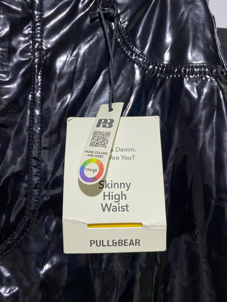 PULL & BEAR |M| WAIST 29| SHINY BLACK VINYL SKINNY HIGH WAIST TROUSERS