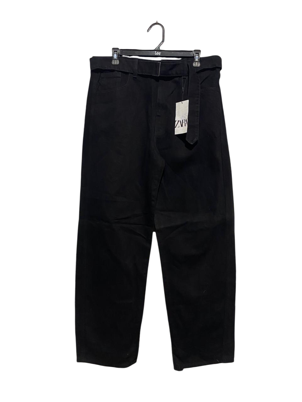 ZARA |XL| WAIST 36| B1| BLACK BELTED STRAIGHT-LEG JEANS