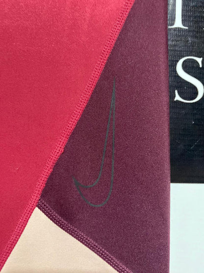NIKE |S| WAIST 24| B1| WOMEN'S COLOR-BLOCK PERFORMANCE LEGGINGS - MULTICOLOR
