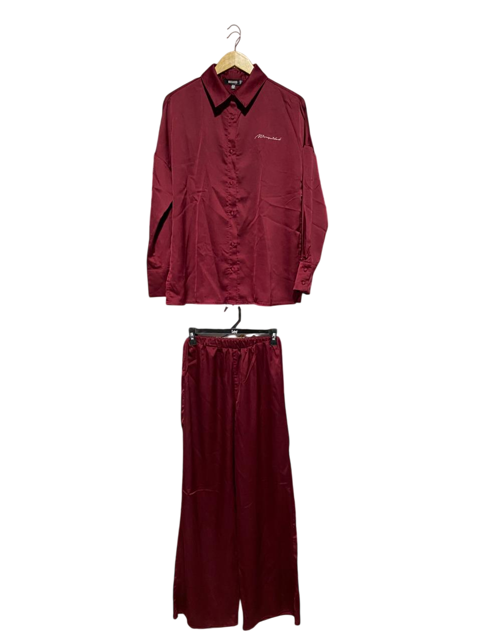 MISS GUIDED |M| B2| ELEGANT BURGUNDY SATIN BUTTON-DOWN PAJAMA SET