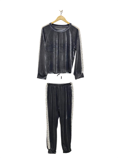 BAZZLOZZ |L| B2| Women's Chic Velvet Loungewear Set with Lace Side Detailing