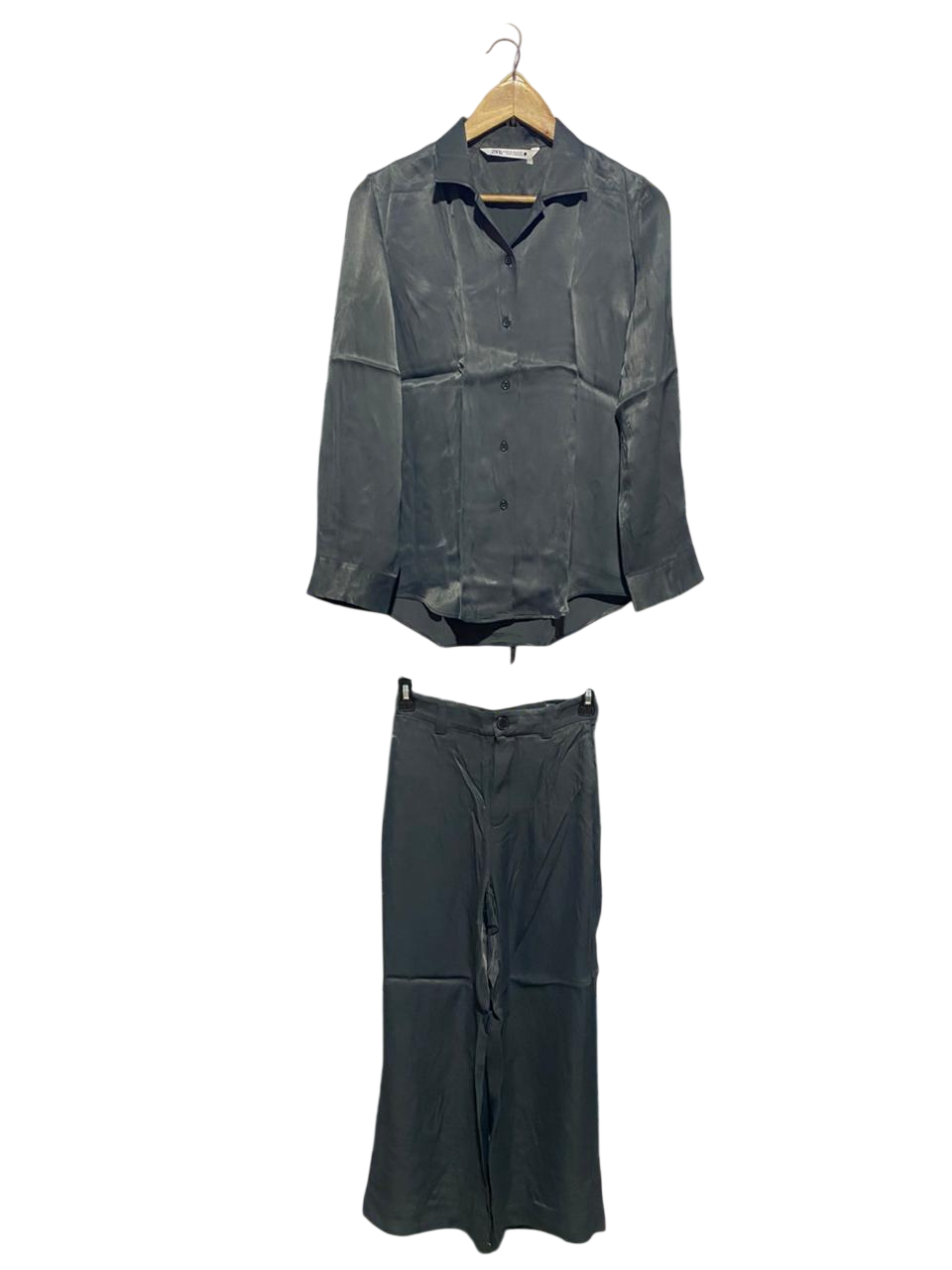 ZARA |XS| B2| Women’s Chic Charcoal Grey Satin Two-Piece Set – Button-Down Shirt & Trousers