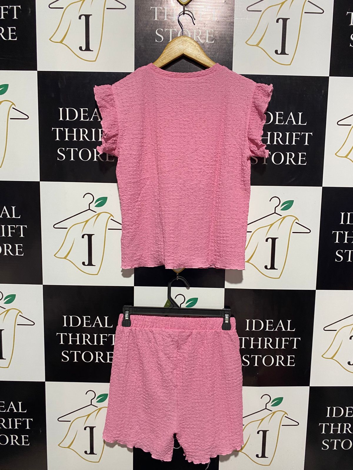 PRIMARK |S| B2| Women's Textured Two-Piece Lounge Set – Pink Ruffle-Sleeve Top and Shorts
