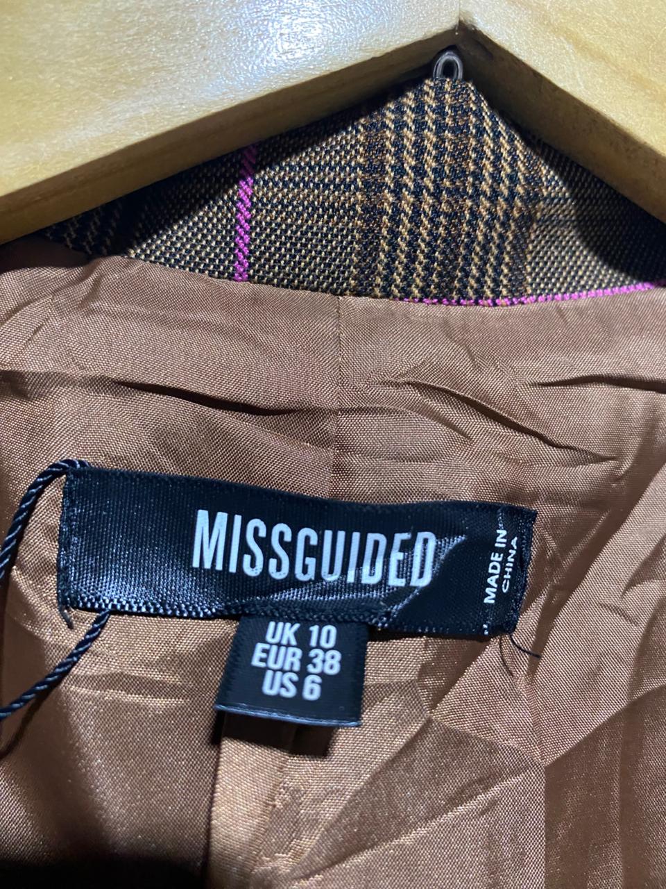 MIIS GUIDED |M| B2| WOMEN’S BROWN CHECKED DOUBLE-BREASTED BLAZER AND TROUSER SUIT SET