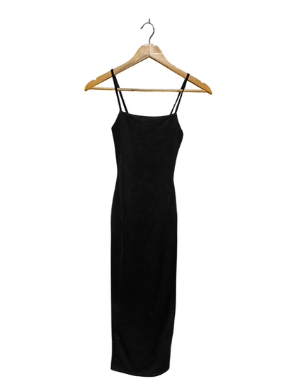PRETTYLITTLE THING |XS| BUST 11| B3| CLASSIC BLACK BODYCON CAMI MIDI DRESS WITH SQUARE NECKLINE AND DOUBLE SPAGHETTI STRAPS