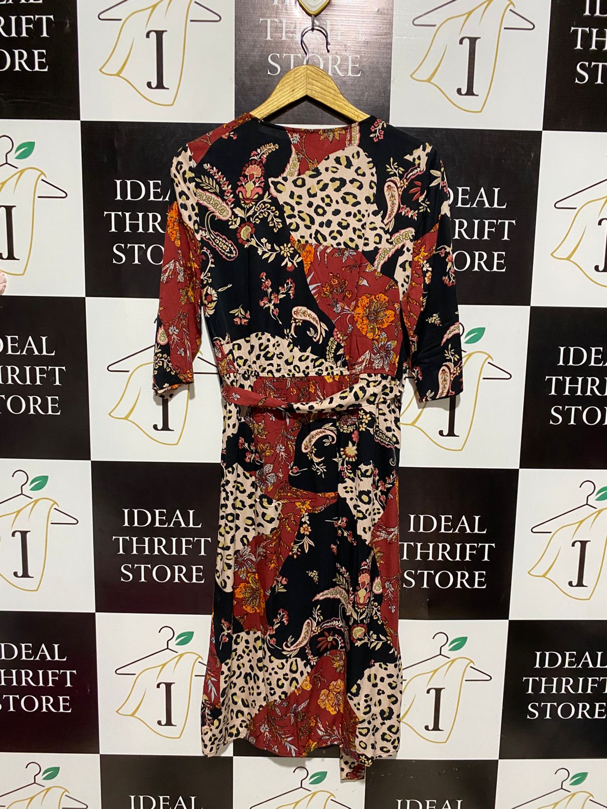 TU WOMAN |L| BUST 18| B3| Women's Patchwork Animal Print & Floral Wrap Dress with Tie Waist