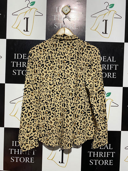H&M |M| BUST 23| B2| Women's Long-Sleeve Leopard Print Button-Down Shirt
