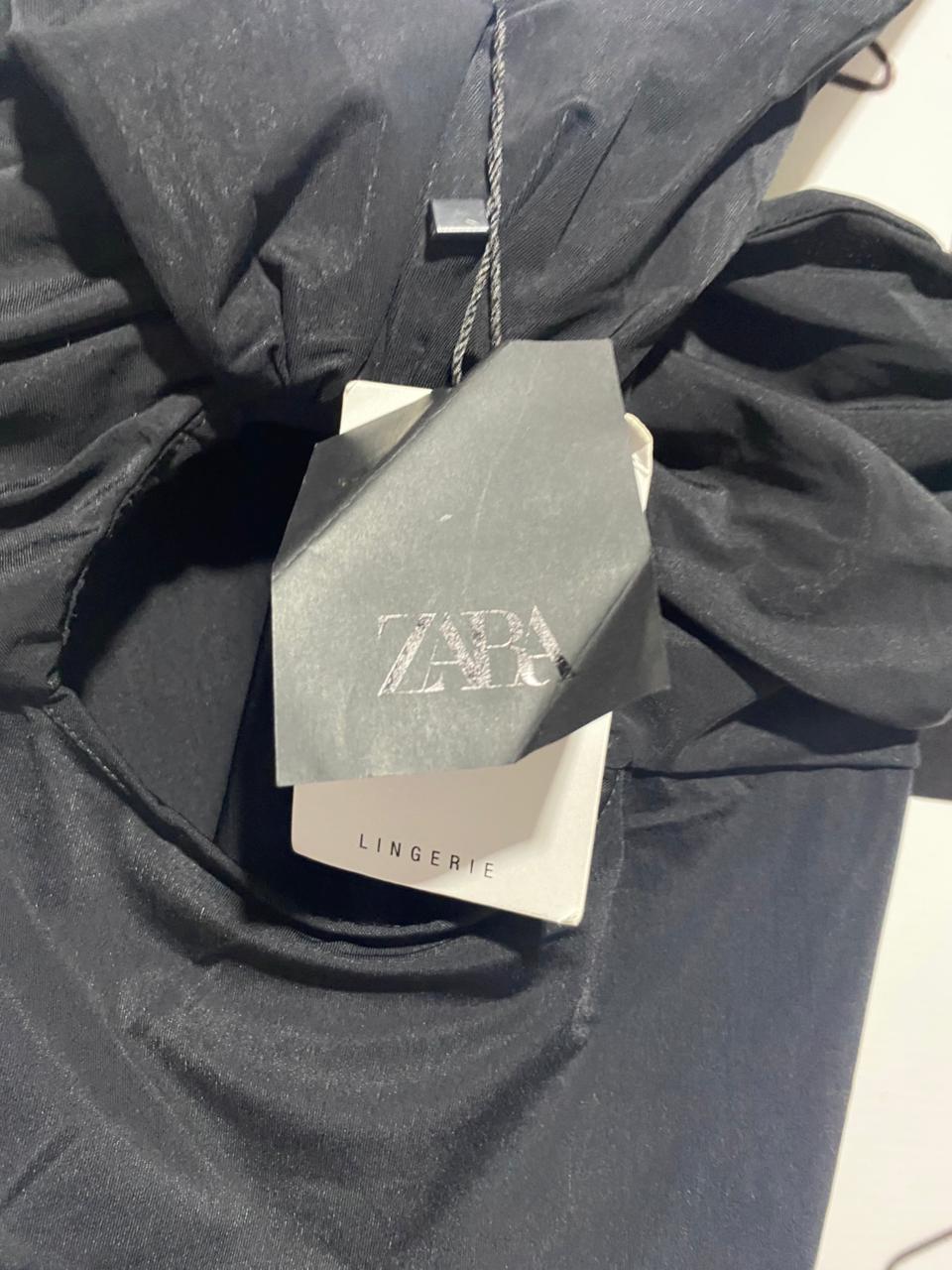 ZARA |S| BUST 12| B3| BLACK RUCHED HALTER-STYLE BODYSUIT