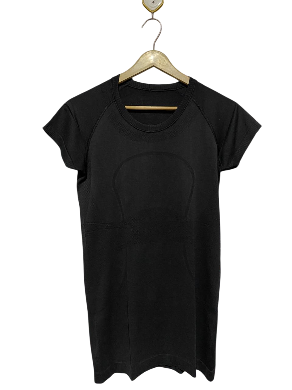 LULULEMON |M| BUST 17| Seamless Short-Sleeve Tee  Black
