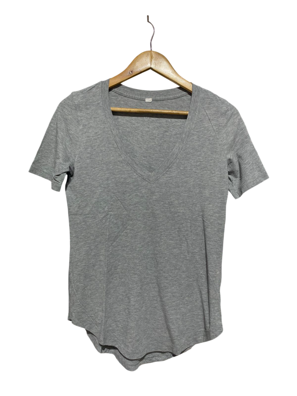 LULULEMON |M| BUST 18| SHORT-SLEEVE V-NECK TEE