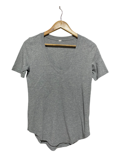 LULULEMON |M| BUST 18| SHORT-SLEEVE V-NECK TEE