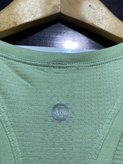 LULULEMON |M| BUST 17| MINT GREEN SEAMLESS ATHLETIC TANK TOP