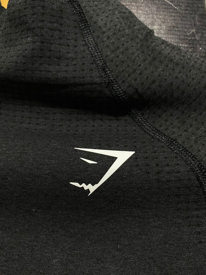 GYMSHARK |S| BUST 14| BLACK SEAMLESS LONG-SLEEVE CROPPED TOP
