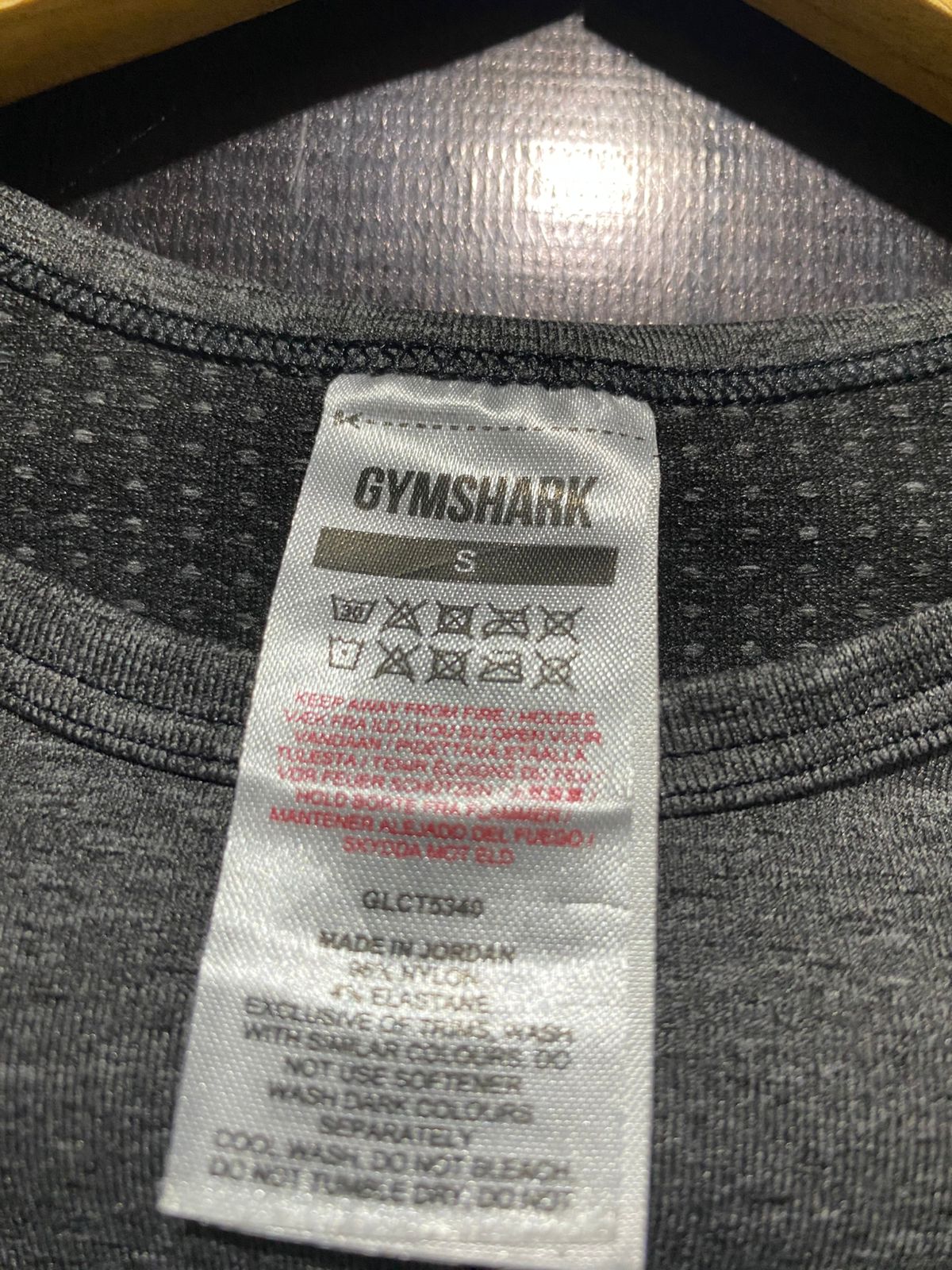 GYMSHARK |S| BUST 14| Seamless Long-Sleeve Cropped Top Charcoal