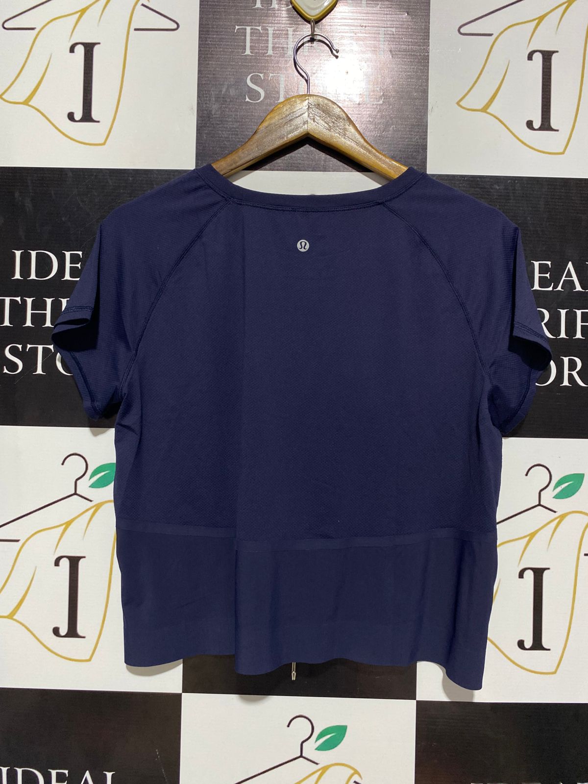 LULULEMON |L| BUST 20| SHORT-SLEEVE TRAINING TEE