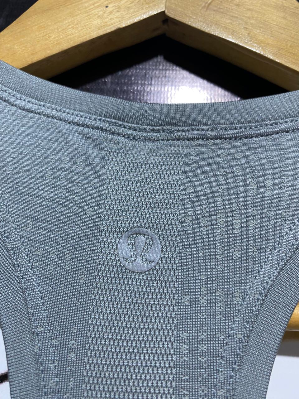 LULULEMON |S| BUST 17| SWIFTLY TECH RACERBACK TANK - GREY