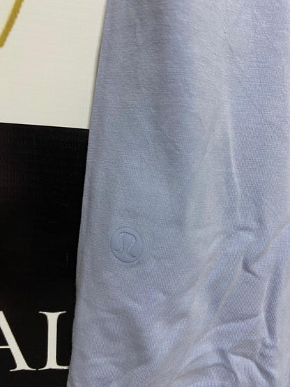 LULULEMON |L| BUST 20| LIGHT BLUE CASUAL T-SHIRT