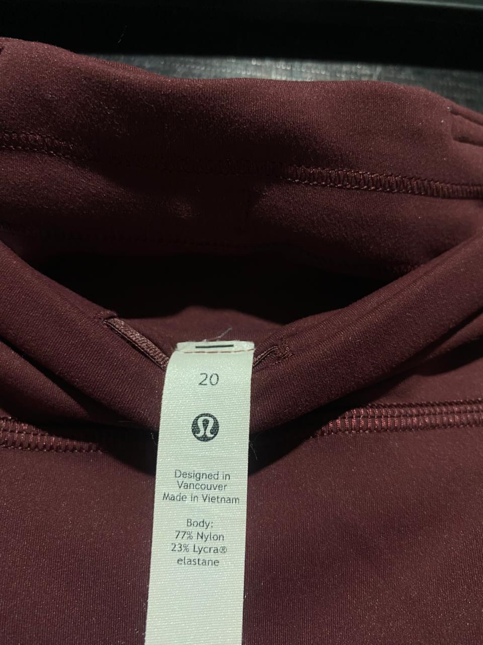 LULULEMON |XXL| WAIST 40| Women’s High-Rise Athletic Leggings with Side Pockets