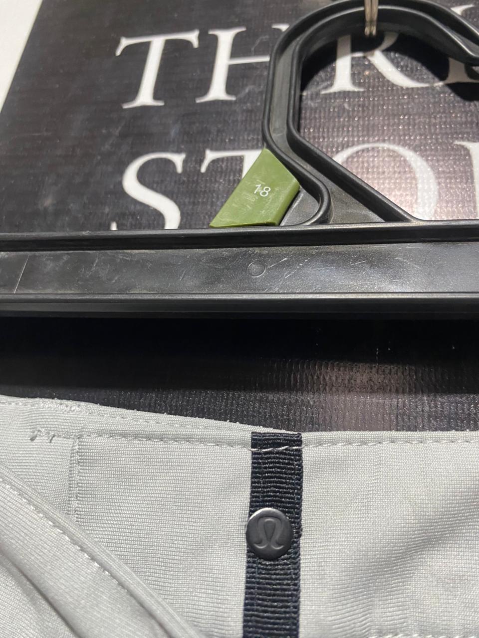 LULULEMON |XL| WAIST 32| Versatile Performance Trousers