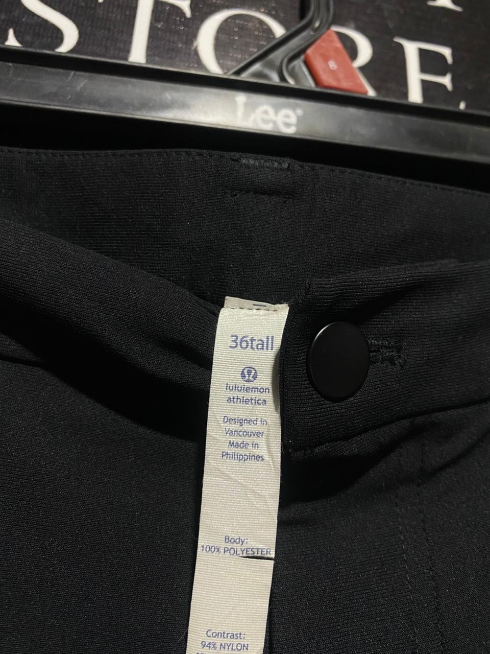 LULULEMON |XL| WAIST 36| CLASSIC BLACK ESSENTIAL PANTS