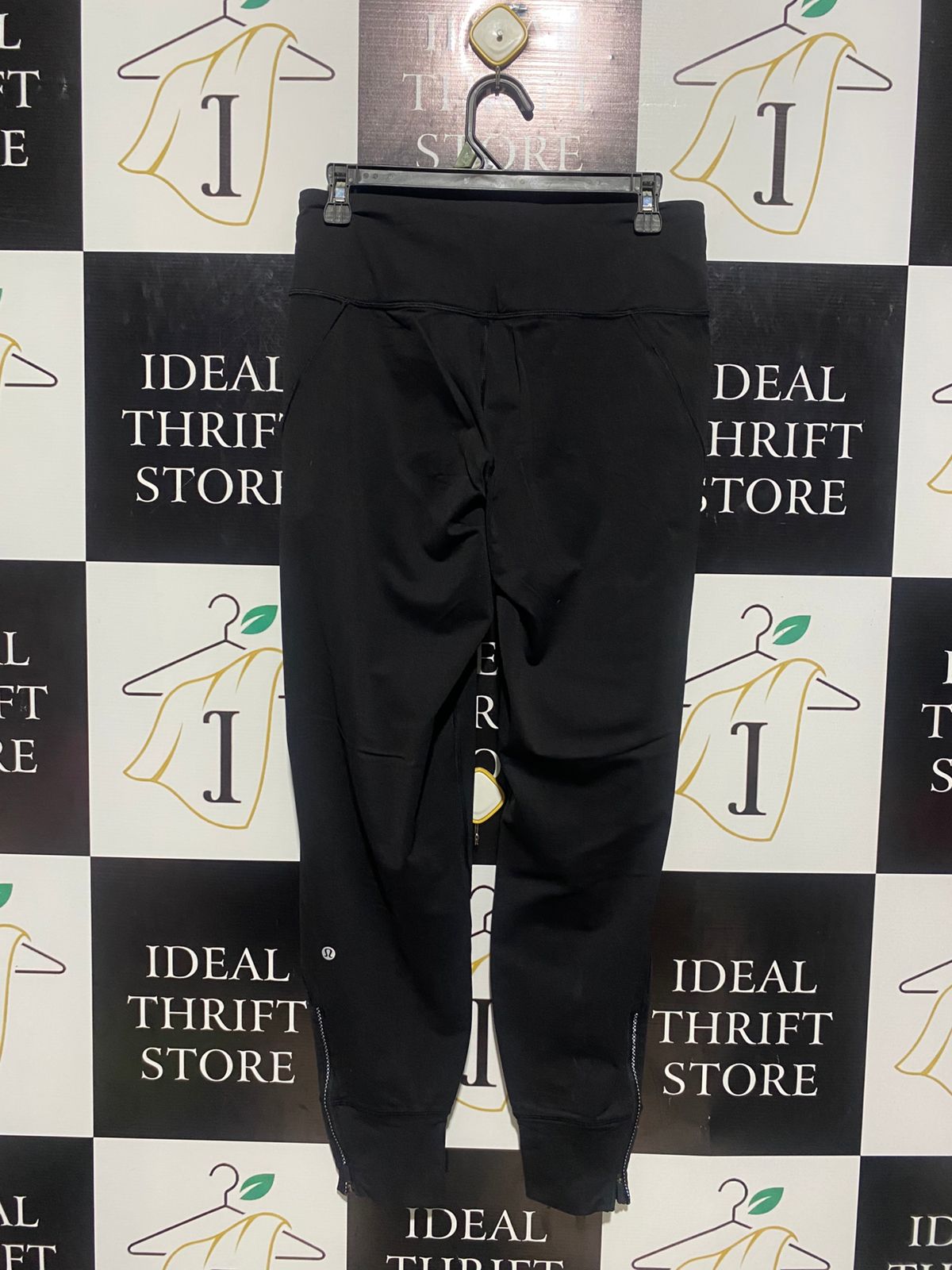LULULEMON |L|  WAIST 29| WOMEN'S HIGH-WAISTED REFLECTIVE CAPRI LEGGINGS