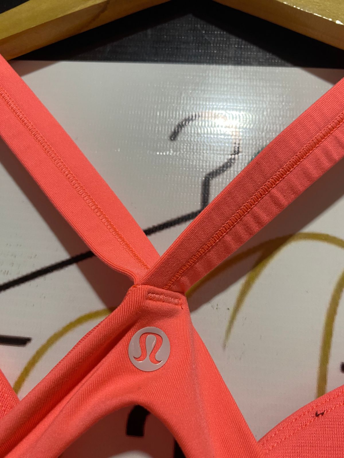 LULULEMON |S| BUST 15| VIBRANT CROSS-FRONT TANK TOP