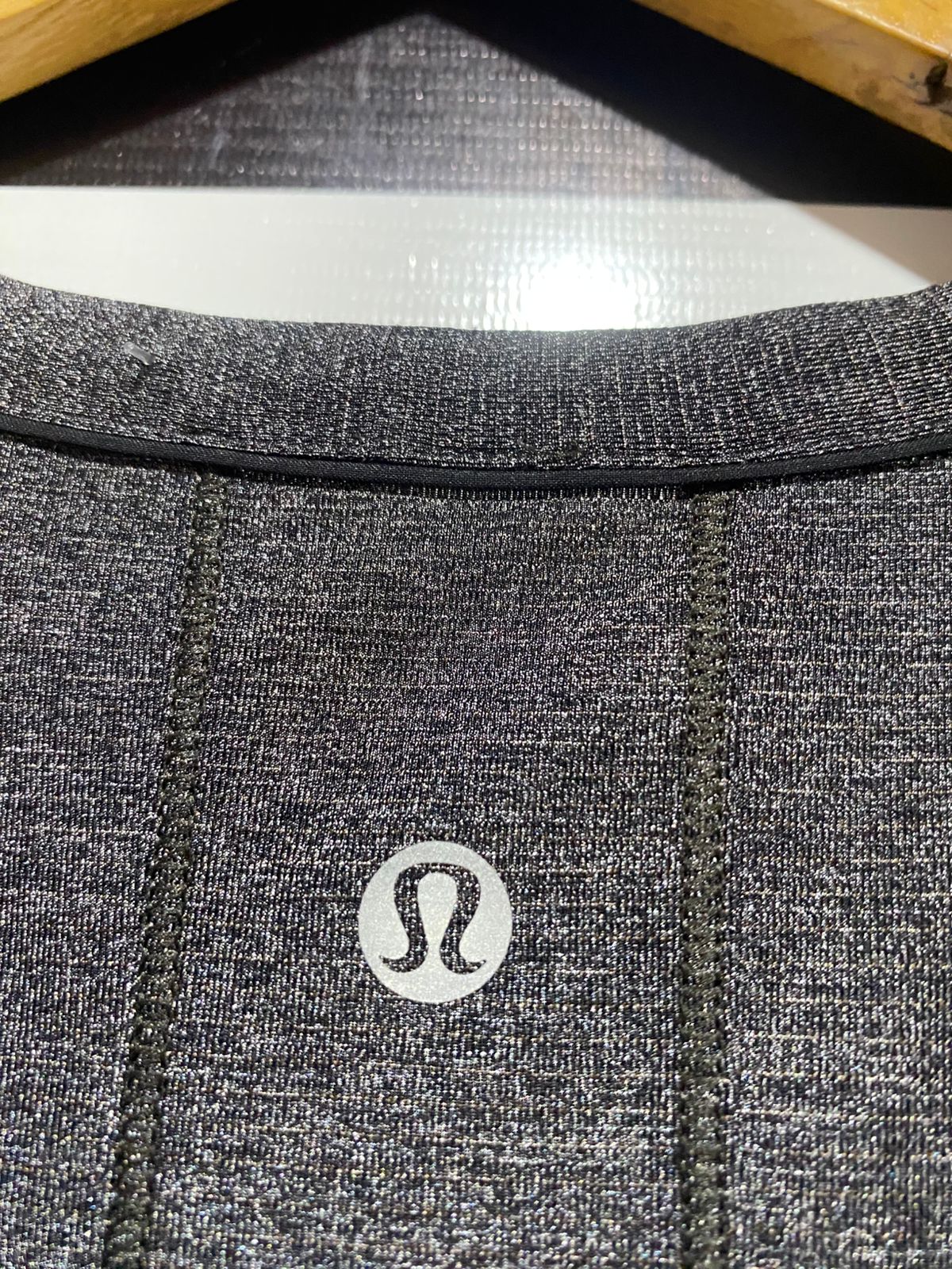 LULULEMON |M| BUST 18| Women's Cropped Athletic Muscle Tank – Charcoal Gray