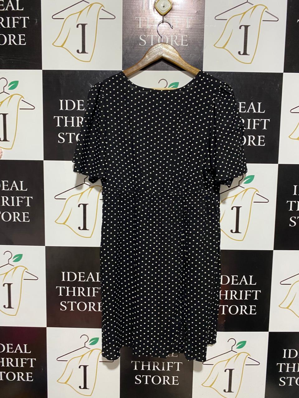 GEORGE |M| BUST 19| B4| BLACK & WHITE POLKA DOT V-NECK MINI DRESS WITH TIE DETAIL