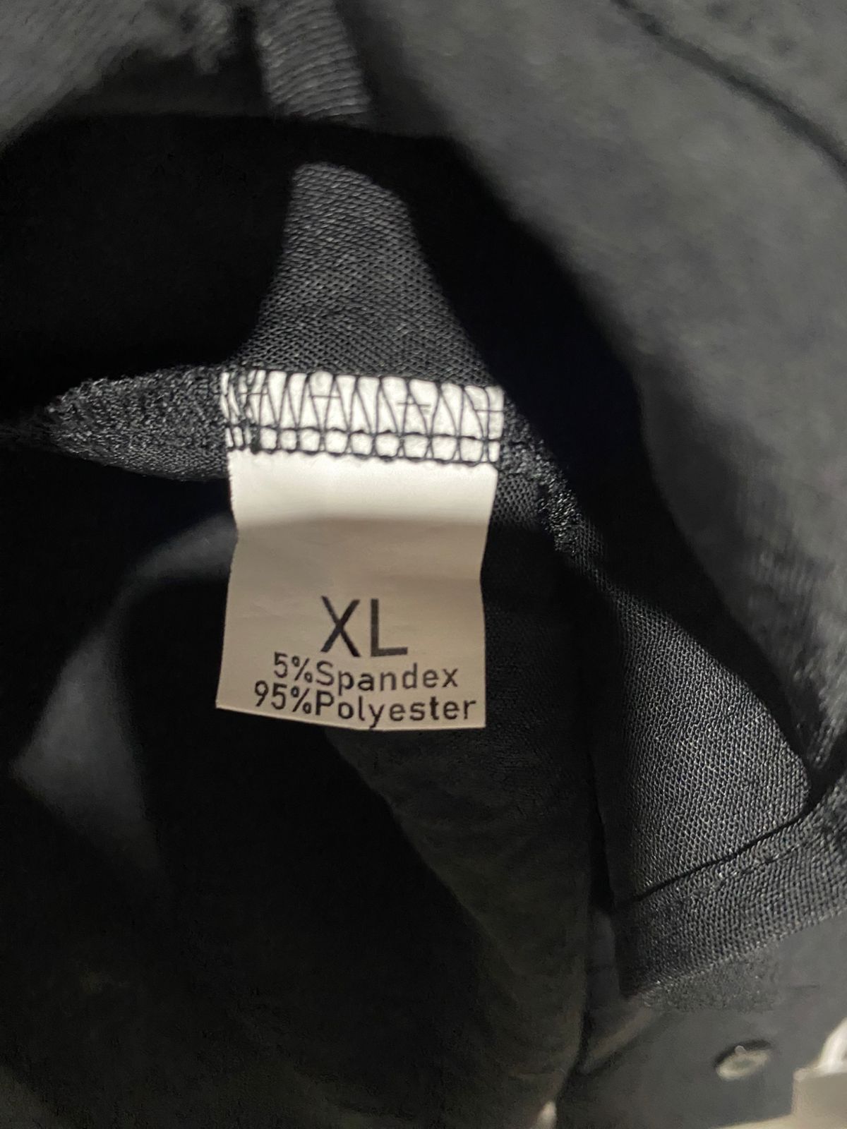 |XL| BUST 23| B4| ESSENTIAL BLACK LONG-SLEEVE BUTTON-DOWN BLOUSE WITH TEXTURED FINISH