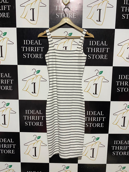 PRIMARK |S| BUST 14| B4| BLACK AND WHITE STRIPED BODYCON MIDI DRESS