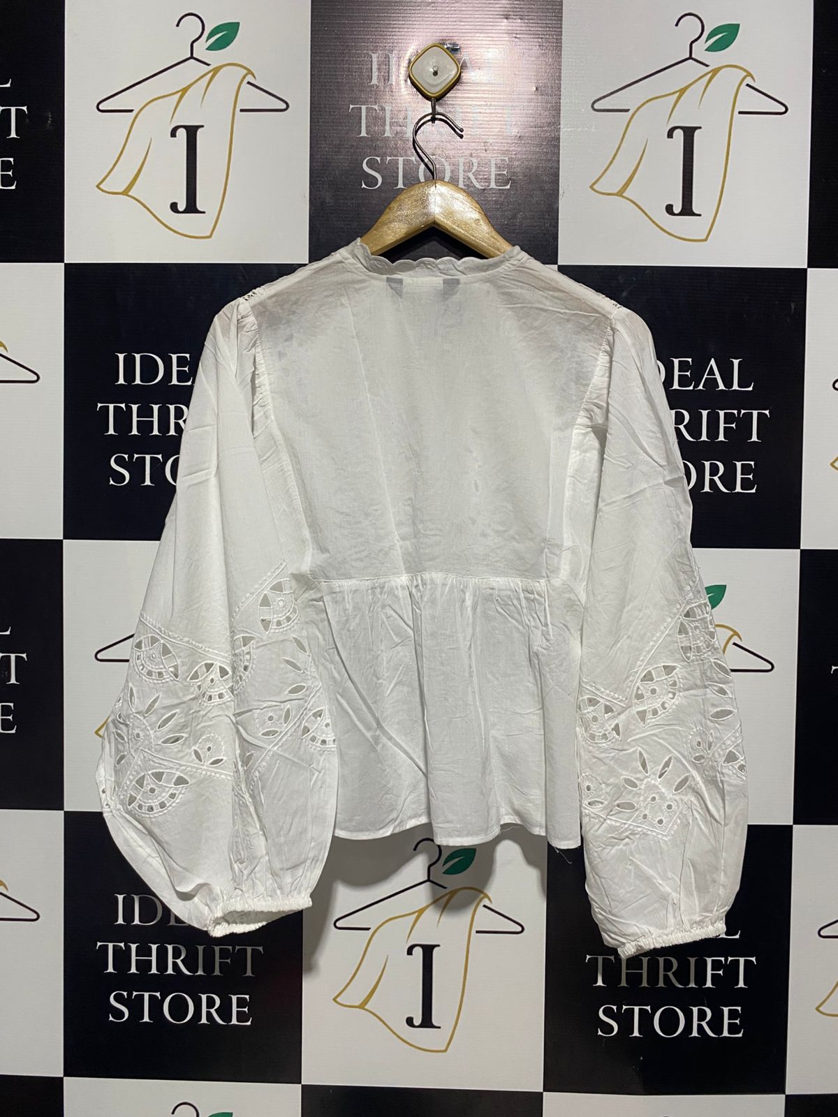 F&F |M| BUST 19| B4| WHITE BRODERIE ANGLAISE BALLOON SLEEVE BOHEMIAN BLOUSE