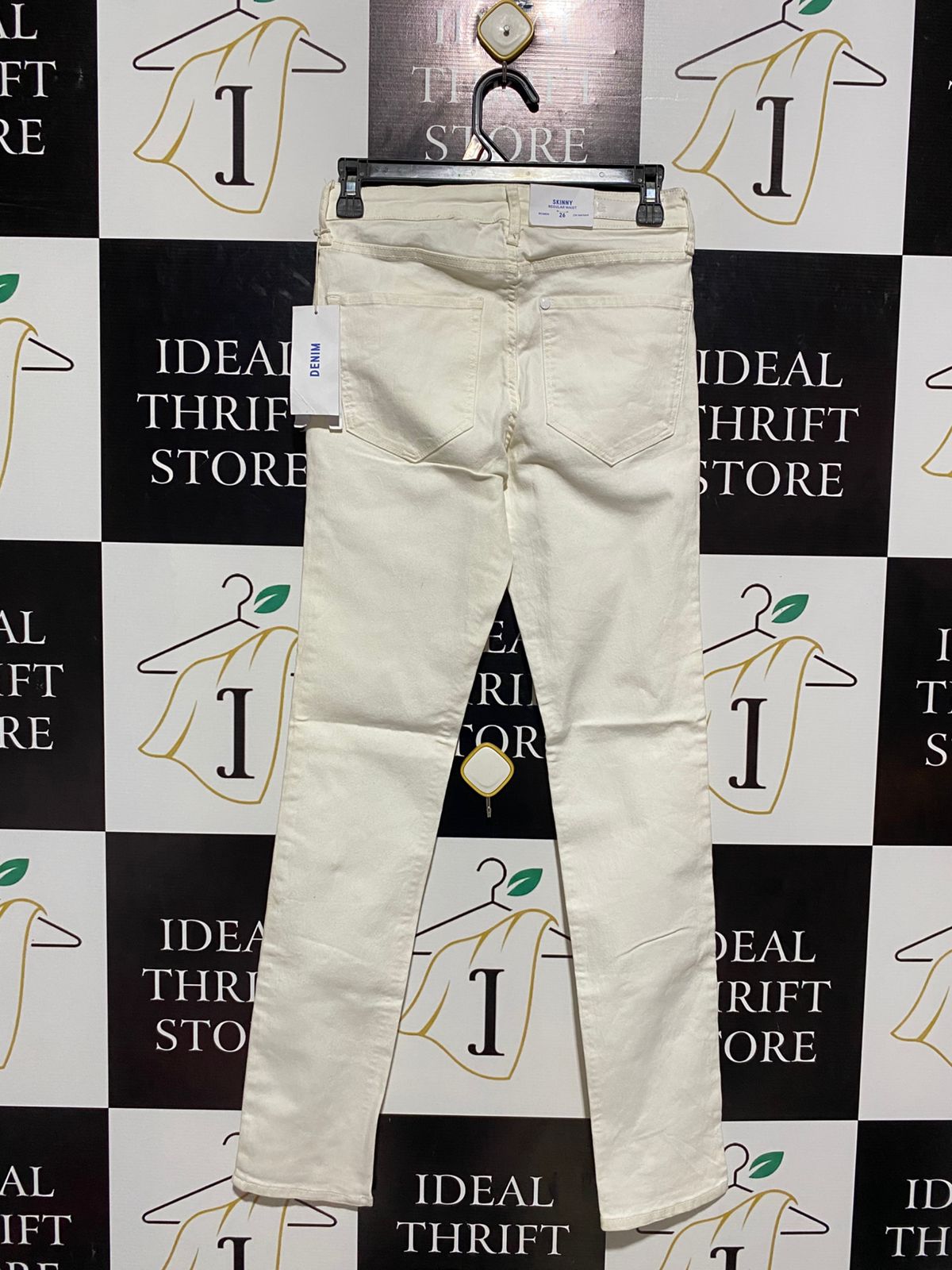 |S| WAIST 26| B4| STYLISH IVORY HIGH-RISE SKINNY JEANS