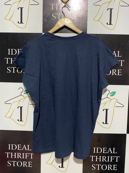 WEIRD FISH |L| BUST FREE | B4| NAVY DOG GRAPHIC CAP SLEEVE T-SHIRT