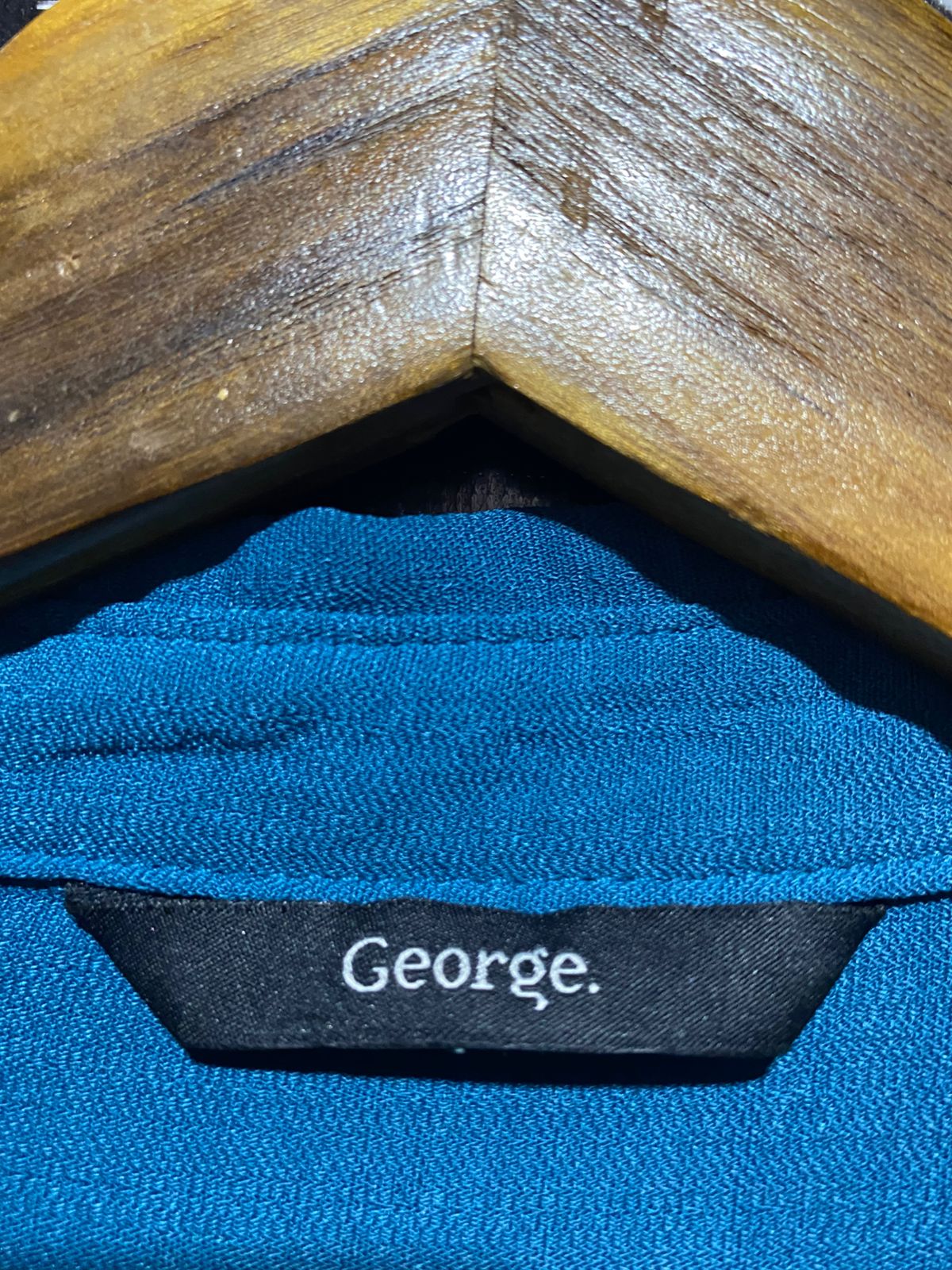 GEORGE |XL| BUST 24| B4| TEAL BLUE LONG-LINE BUTTON-DOWN TEXTURED SHIRT
