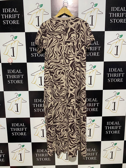 YOURS |L| BUST 21| B4| NEW WITH TAGS YOURS CLOTHING BROWN SWIRL PRINT T-SHIRT MAXI DRESS