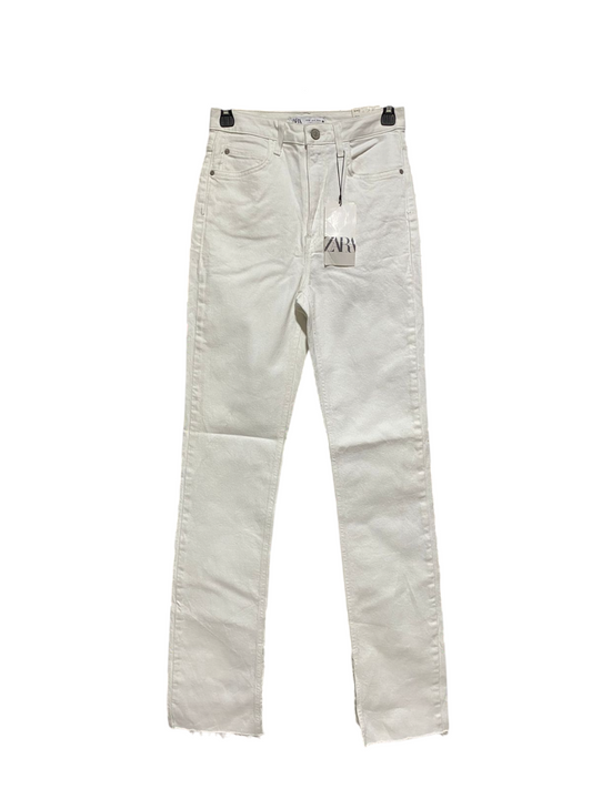ZARA |S| WAIST 26| B5| OFF-WHITE HIGH-RISE STRAIGHT LEG JEANS