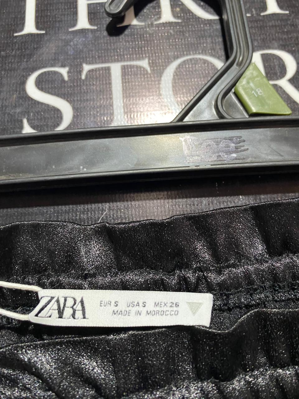 ZARA |S| WAIST 24| B5| BLACK SATIN WIDE LEG DRAWSTRING PANTS