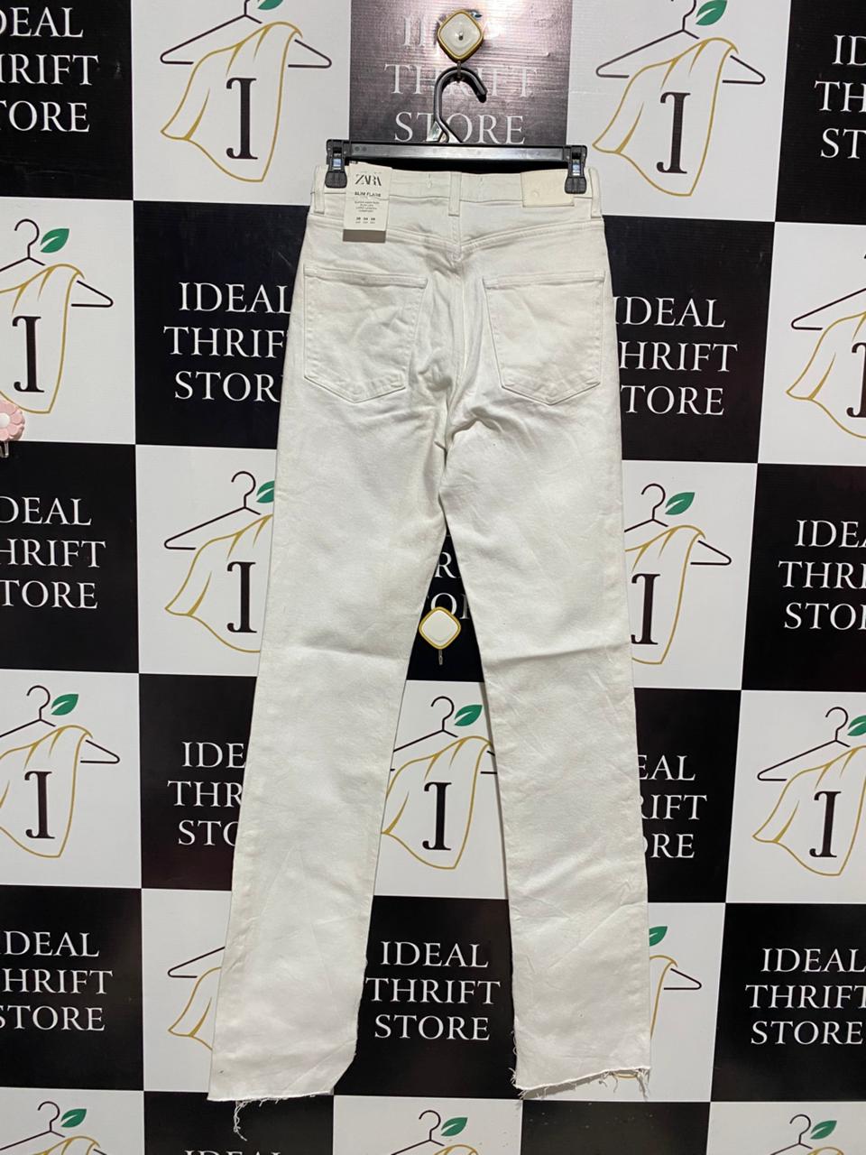 ZARA |S| WAIST 26| B5| OFF-WHITE HIGH-RISE STRAIGHT LEG JEANS