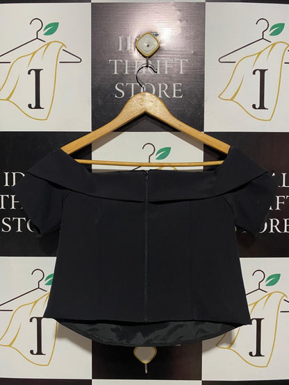 COAST |M| BUST 17| B5| BLACK OFF-THE-SHOULDER BARDOT CROP TOP