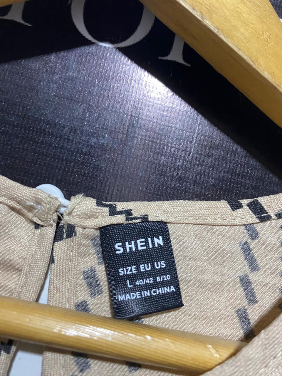 SHEIN |L| B5| STRIPED TWO-PIECE CROP TOP AND SHORTS SET