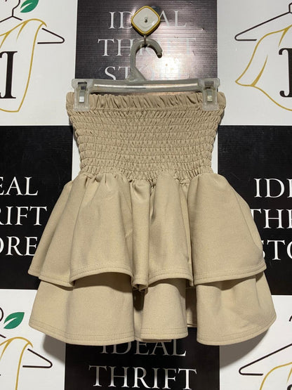 QUIZ |M| WAIST 21| B5| BEIGE SMOCKED TIERED RUFFLE MINI SKIRT