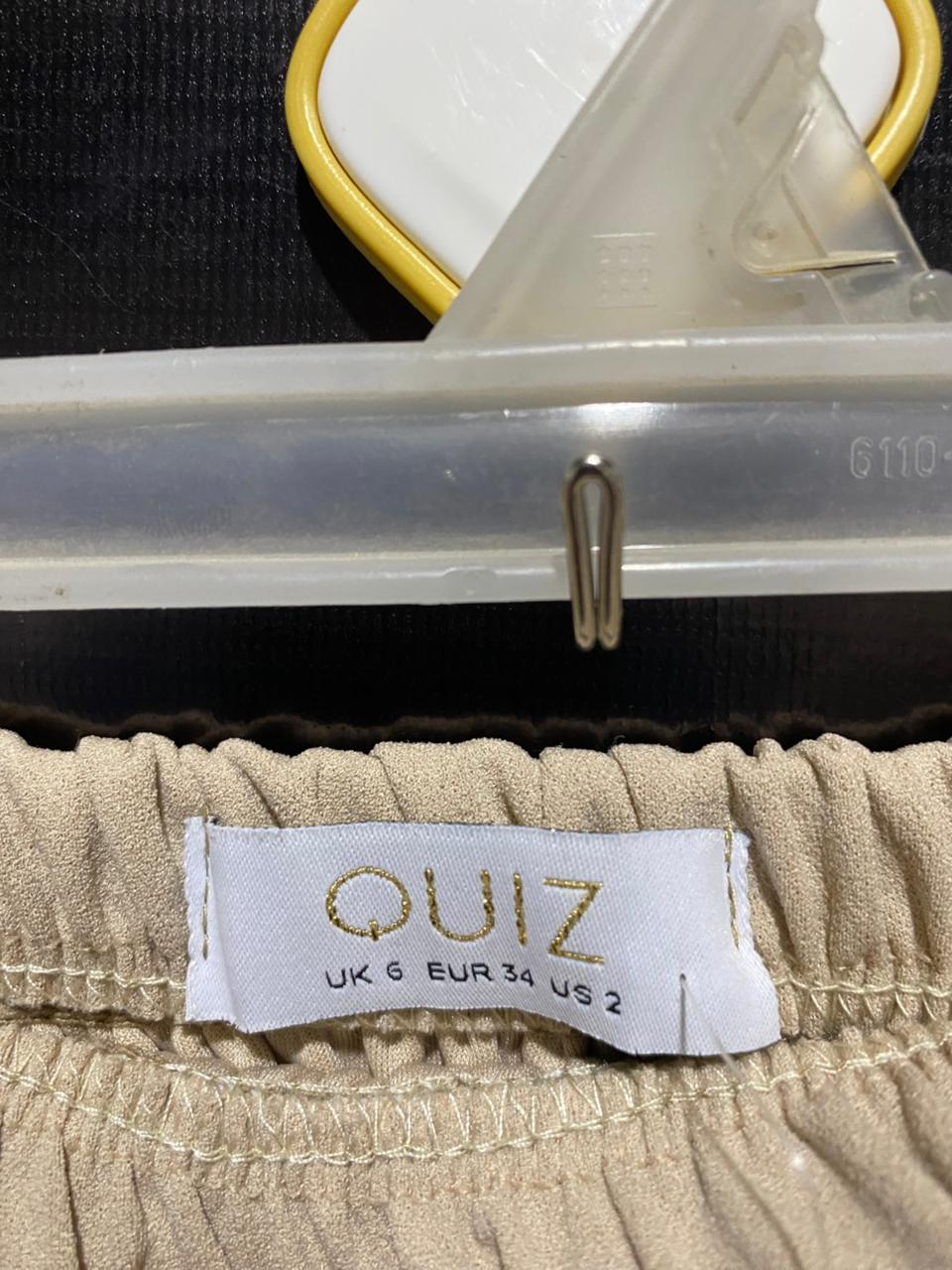 QUIZ |M| WAIST 21| B5| BEIGE SMOCKED TIERED RUFFLE MINI SKIRT