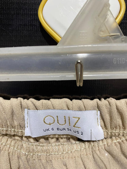 QUIZ |M| WAIST 21| B5| BEIGE SMOCKED TIERED RUFFLE MINI SKIRT