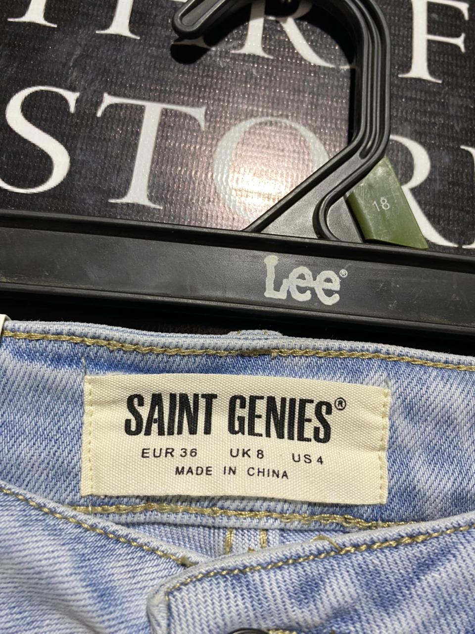 SAINT GENIES |M| WAIST 28| B5| SAINT GENIES LIGHT WASH STRAIGHT LEG PREMIUM JEANS