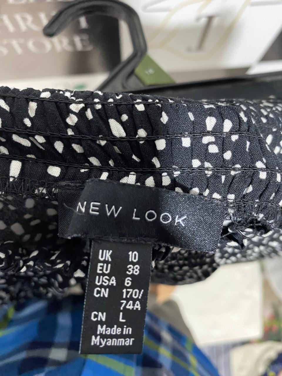 NEW LOOK |M| WAIST 28| B5| BLACK AND WHITE DALMATIAN PRINT WIDE-LEG PALAZZO PANTS