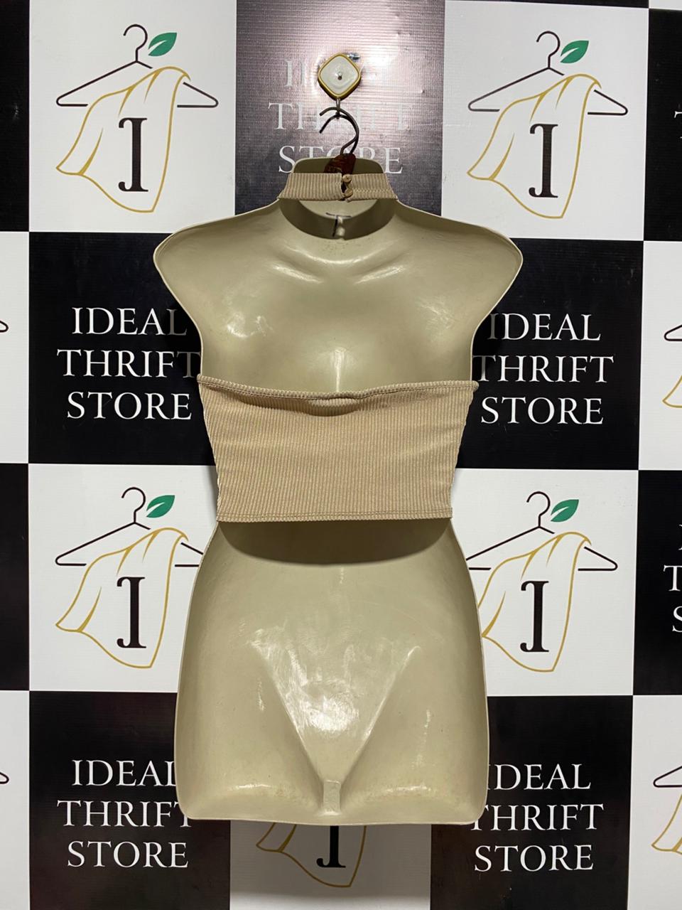 TOPSHOP |M| BUST 16| B6| CHIC BEIGE RIBBED HIGH-NECK HALTER CROP TOP