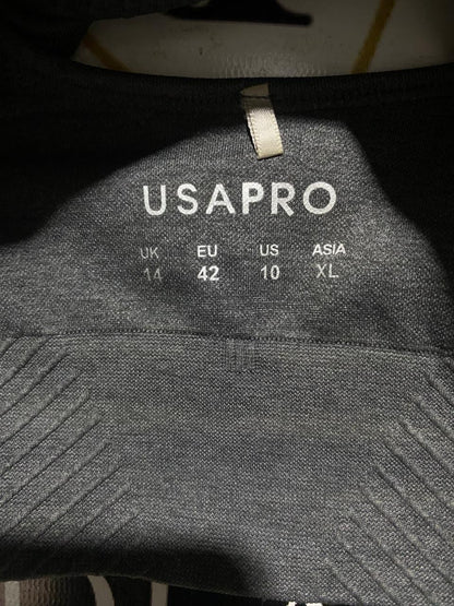 USAPRO |XS| BUST 12| B5| CHARCOAL GREY SEAMLESS CROSS-BACK PERFORMANCE SPORTS BRA