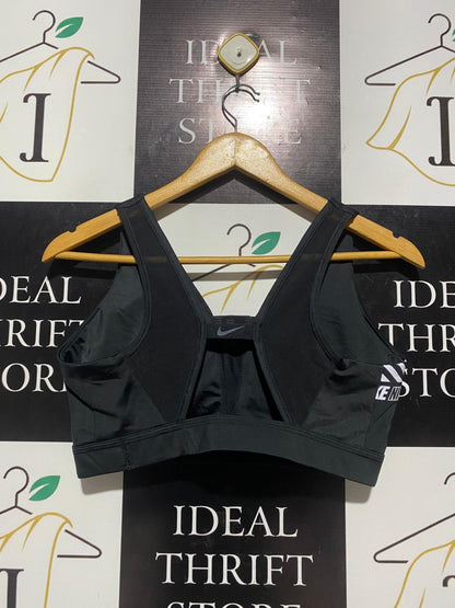 NIKE |L| BUST 16| B5| LADIES GRAPHIC V-NECK PERFORMANCE SPORTS BRA IN BLACK