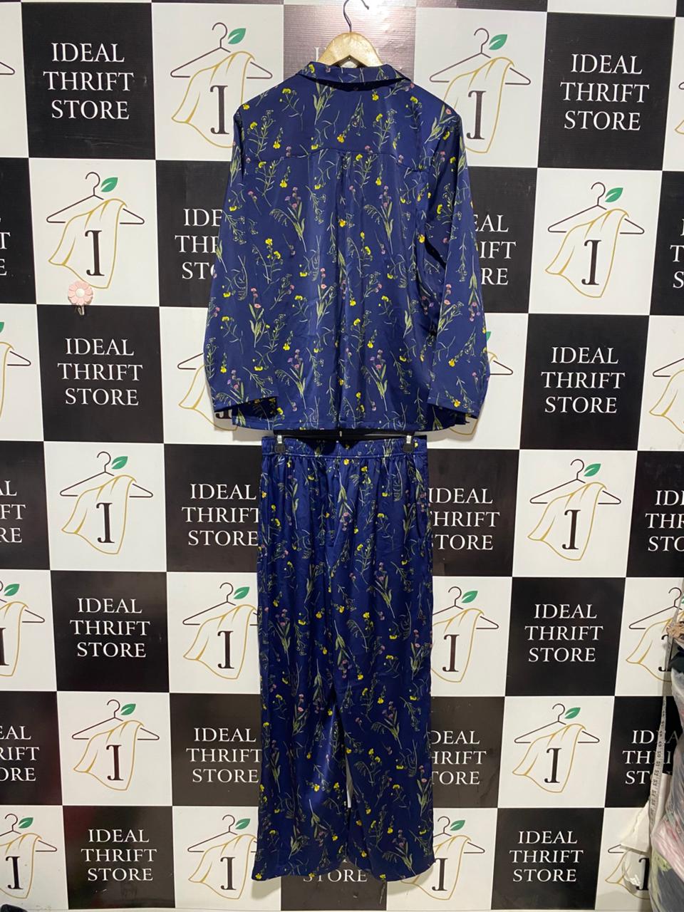UNIQLO |M| B5| ELEGANT NAVY BOTANICAL SATIN PYJAMA SET